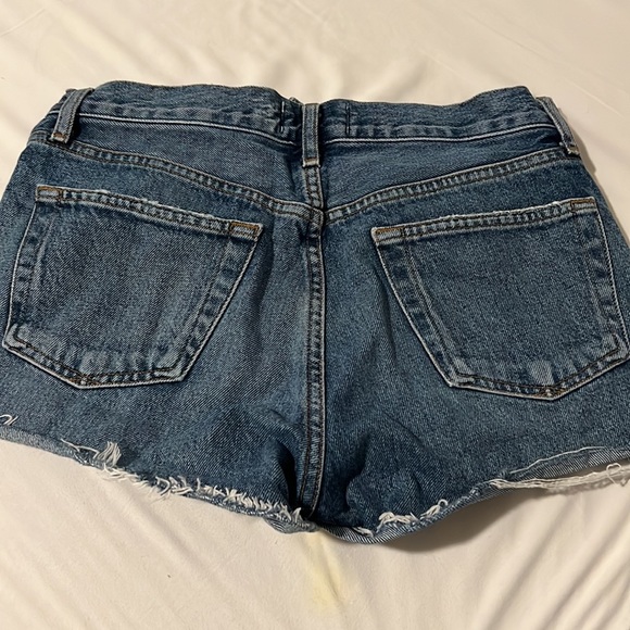 Agolde shorts size 24-good condition - Picture 3 of 4